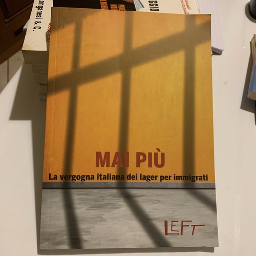 Left mai più la - -,